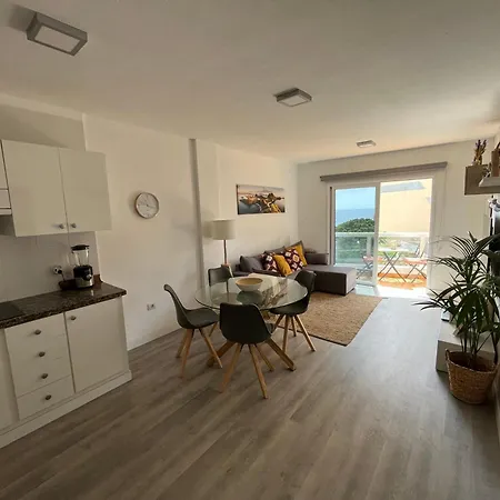 Apartamento Con Piscina Y Vistas Al Mar *